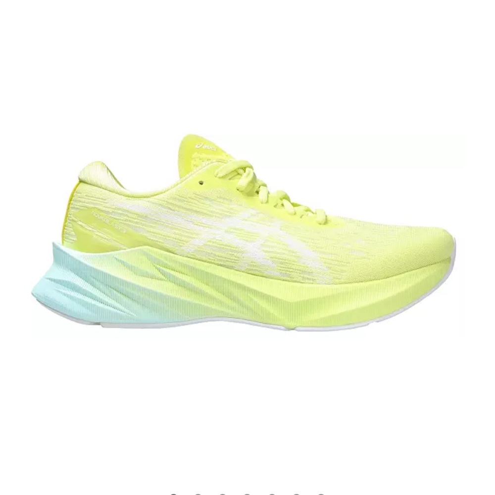 ASICS Women’s NOVABLAST 3 Running Shoes